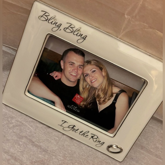 Frame 4x6 ‘Bling, Bling I got the Ring’ - Picture 2 of 4
